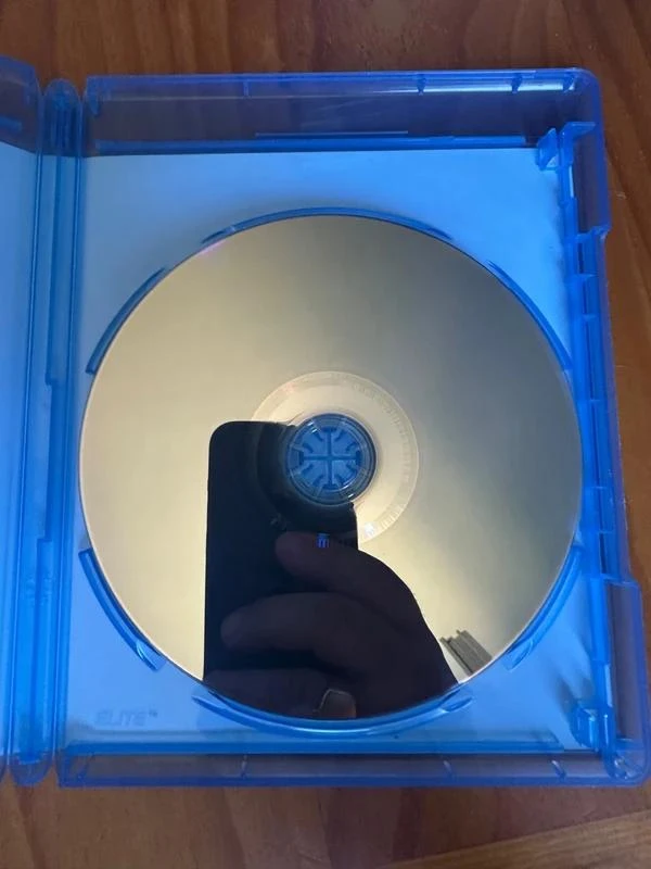 Blu-ray Sobrevivir con los lobos – photo 3